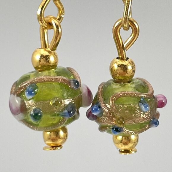 Artisan Handcrafted Vintage Wedding Cake Murano Venetian Glass Pearl Earrings - Picture 3 of 5